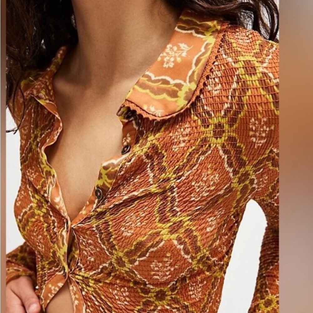 NEW WITHOUT TAGS!! Free People CAUGHT A FEELING CARDI . Size XS